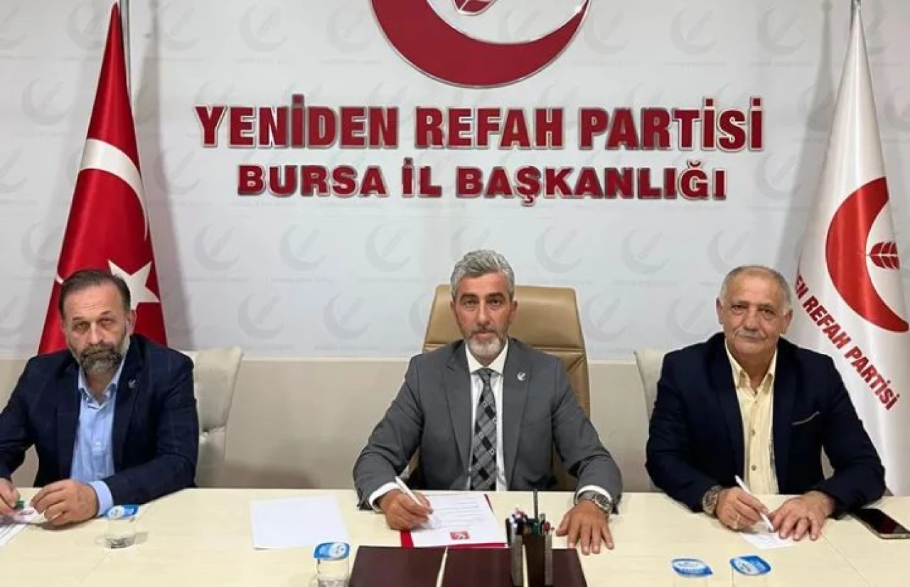 İktidar partilerinin Bursa'daki yöneticilerine sert eleştiri