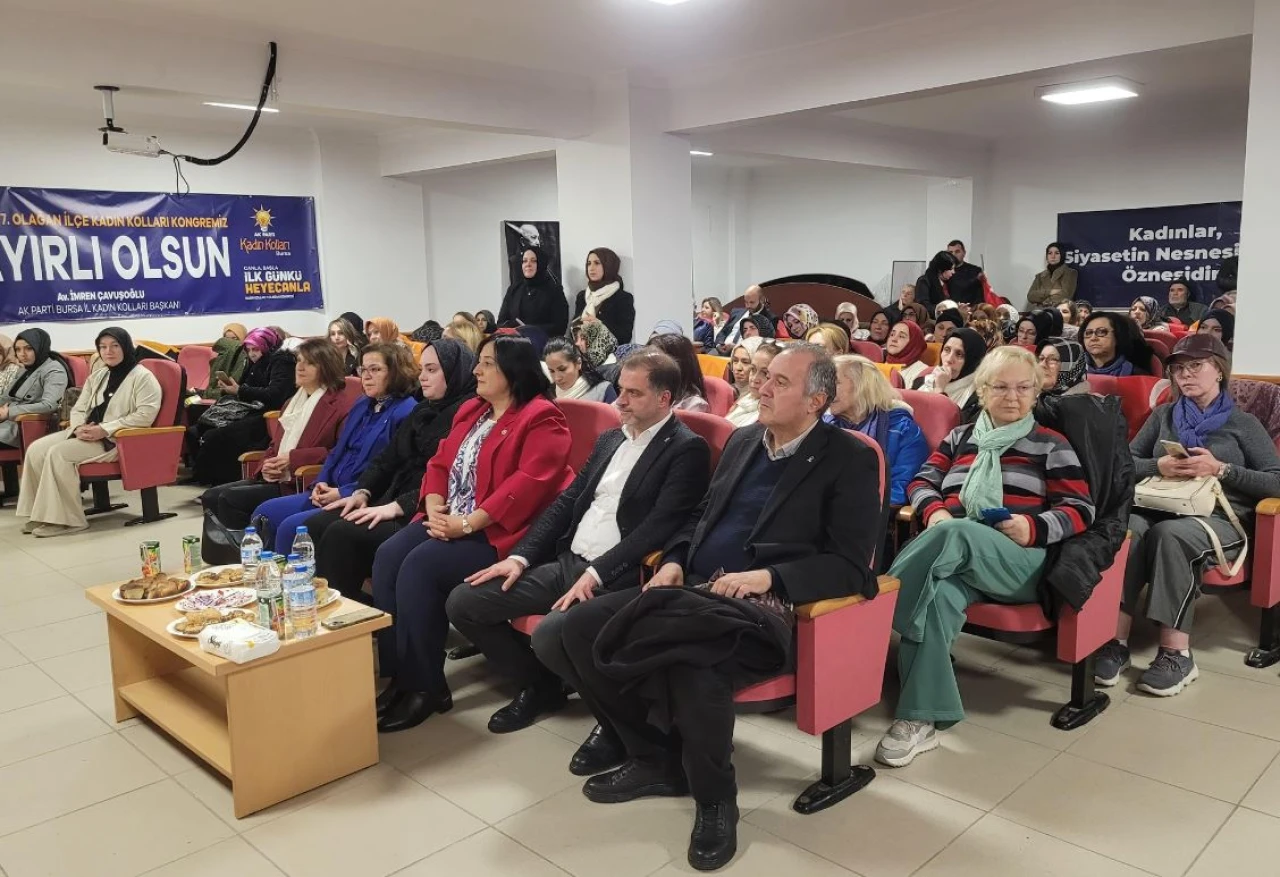 AK Parti Mudanya Kadın Kolları Kalender'e emanet