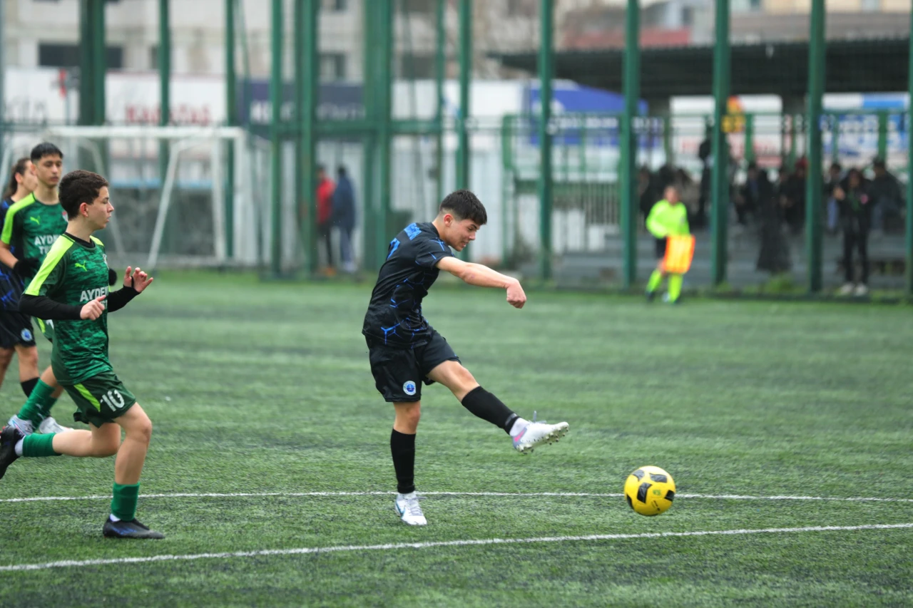 Gemlik Belediyespor farklı kazandı: 6-1