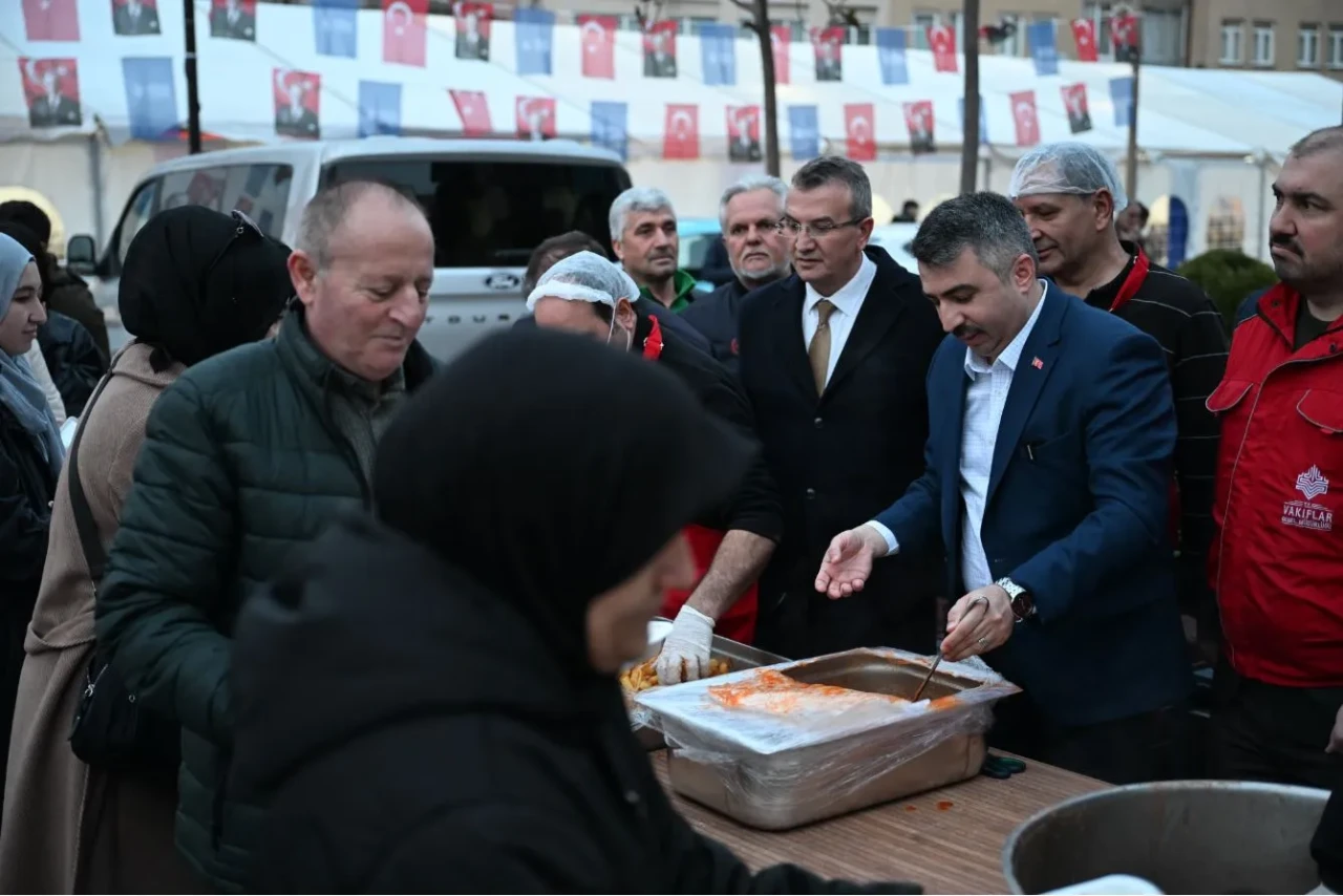 Yıldırım'da üç noktada iftar çadırı kuruluyor