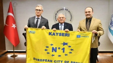 Kayseri'ye Altın Bayrak