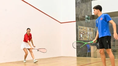 Antalya Muratpaşa’nın squash başarısı