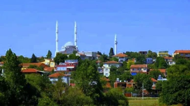 Yenikaraağaç Muhtarı'ndan Başkan Karabatı'ya tepki: "Köylünün yüzüne nasıl bakacak!"